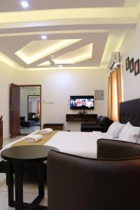 Dana Residency by D2v