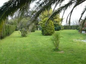 Location (1bis) dans un Mas avec piscine et parking - Palau-del-Vidre