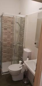 Apartments and rooms Iva