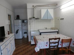 Appartements Location (1bis) dans un Mas avec piscine et parking : photos des chambres