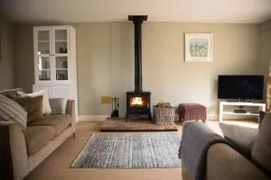 Cygnets Nest - Swafield