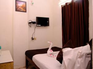 Aum Karthikeya Residency - Near Chennai Railway Station