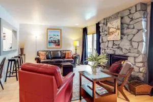 Play Soleil - Sport and sun at the Warm Springs Base Area - Sawtooth City