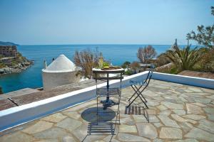 Villa Melydia Kea Greece