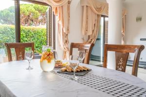 Sunshine Holiday House