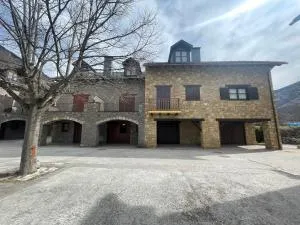 E06 - Casa Carmen en Eriste - Villmor - Sahun