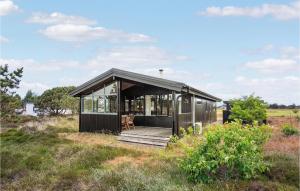 Gorgeous Home In Fanø With Kitchen