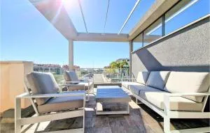 3 Bedroom Nice Home In Torrevieja - توريفايجا