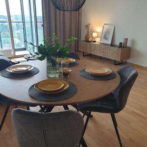 STUNNING VIEW APARTMENT NEAR FERRY TO SMILTYNĖ