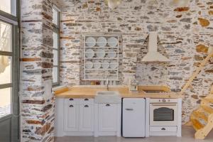 ArtdecoSyros Superior