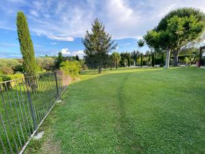 Villas Grande villa d Agathe, piscine privative cloturee entre St Remy de Provence et Avignon : photos des chambres