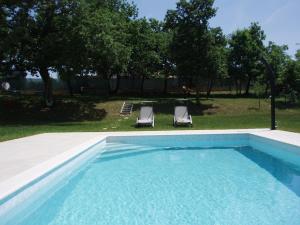 Villanova Apartments