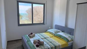 Sunset Seaview Apartment 305