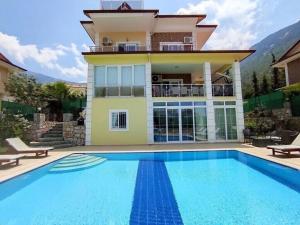 Alpine Villa at Hisarönü Ölüdeniz Ovacık Fethiye 6+2, 12 People