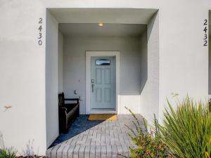 New Lovely Townhouse 5 Beds Private Pool Cub Free