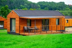 Kwiatkowo - całoroczny kompleks z baliami i letnią plażą - نوف مستو ناد متوجي