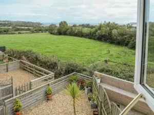 2 Y Bont - Pentraeth