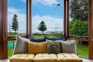 Port View - Cape Bridgewater