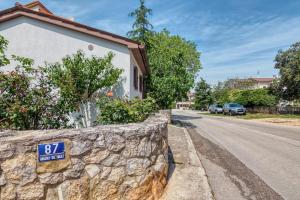 Seaside holiday house Banjole, Pula - 21406