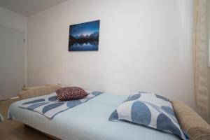 Apartments by the sea Vir - 21081