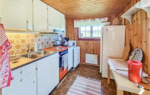 Amazing Home In Färgelanda With Wifi