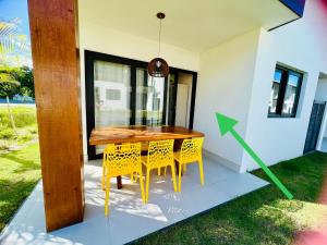 Village encanto - 2 quartos, luxo, térreo e lindo na Praia do Forte