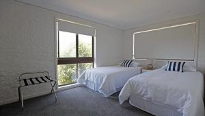 Marlin Waters Unit 2 walk to beach and river Bermagui
