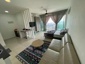 Manis Evo Bangi Soho - Netflix & wifi - Kampong Sungai Ramal Dalam