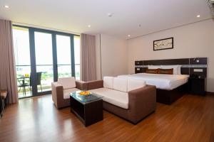 Phòng Suite (Suite Room)