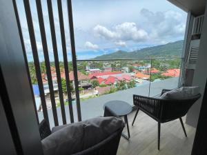 Mountain view apartment in the heart of BangTao