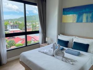 Mountain view apartment in the heart of BangTao
