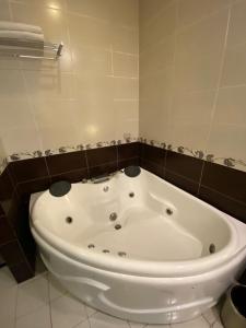 Golden Flower by KAGUM Hotels