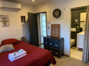 Maisons de vacances Jolie maison Borgo trois chambres trois salles de bain : photos des chambres