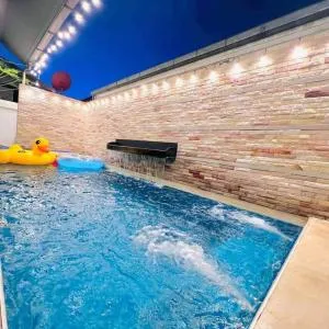 Feel Like Home Pool Villa Pattaya - Ban Nong Hin