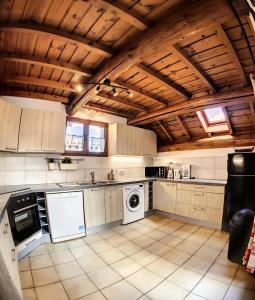 Chalet Genepy - CHALET 12 PERSONNES 150 M² MAE-9294