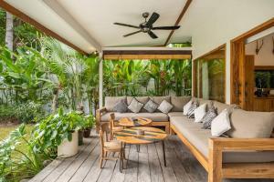 Designer NEW 3BDR - Lush Garden+Pool