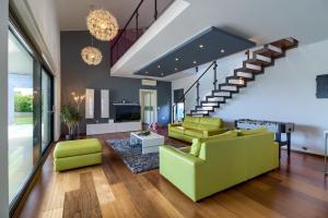 Beautiful villa Eva with private pool near the beach