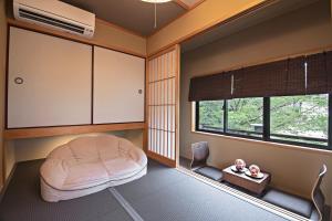 Konayuki Inn Machiya 粉雪の宿 6min walk from Kyoto St