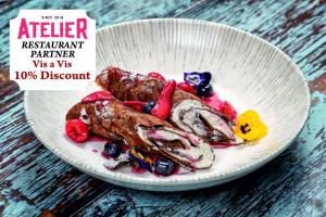 La Strada Boutique Villa