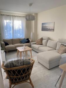 2275-Superb new apt on Valle Romano, golf view