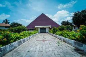 TRANQUIL RETREAT - Halebīd