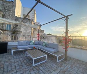 Belvedere with huge terrace - Ostuni center