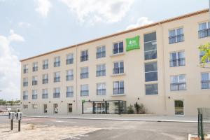 Hotels Ibis Styles Miramas : photos des chambres