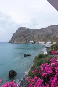 Zorbas Apartments-Am Strand von Lentas - Лендас