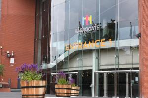 Harrogate Self Catering -Kings View-Private Parking-Overlooking H-C-C