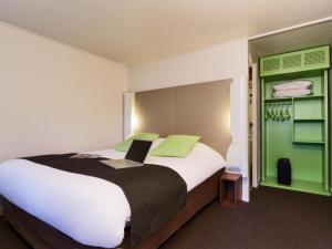 Hotels Campanile Saint-Quentin-En-Yvelines : photos des chambres