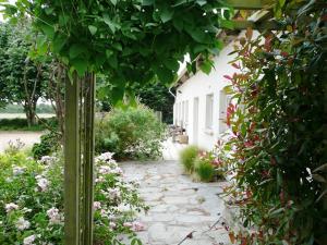 Sejours chez l'habitant Domaine Paysager de Kertanguy : photos des chambres