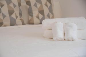 For You Rentals Hermoso apartamento TEMPORAL Plaza Zerolo - Chueca - Madrid DIN131F