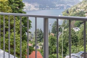 Appartamento con Terrazzo Vistalago