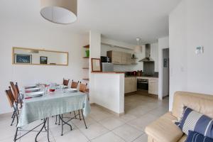 Détente et calme sur la Côte d’Émeraude